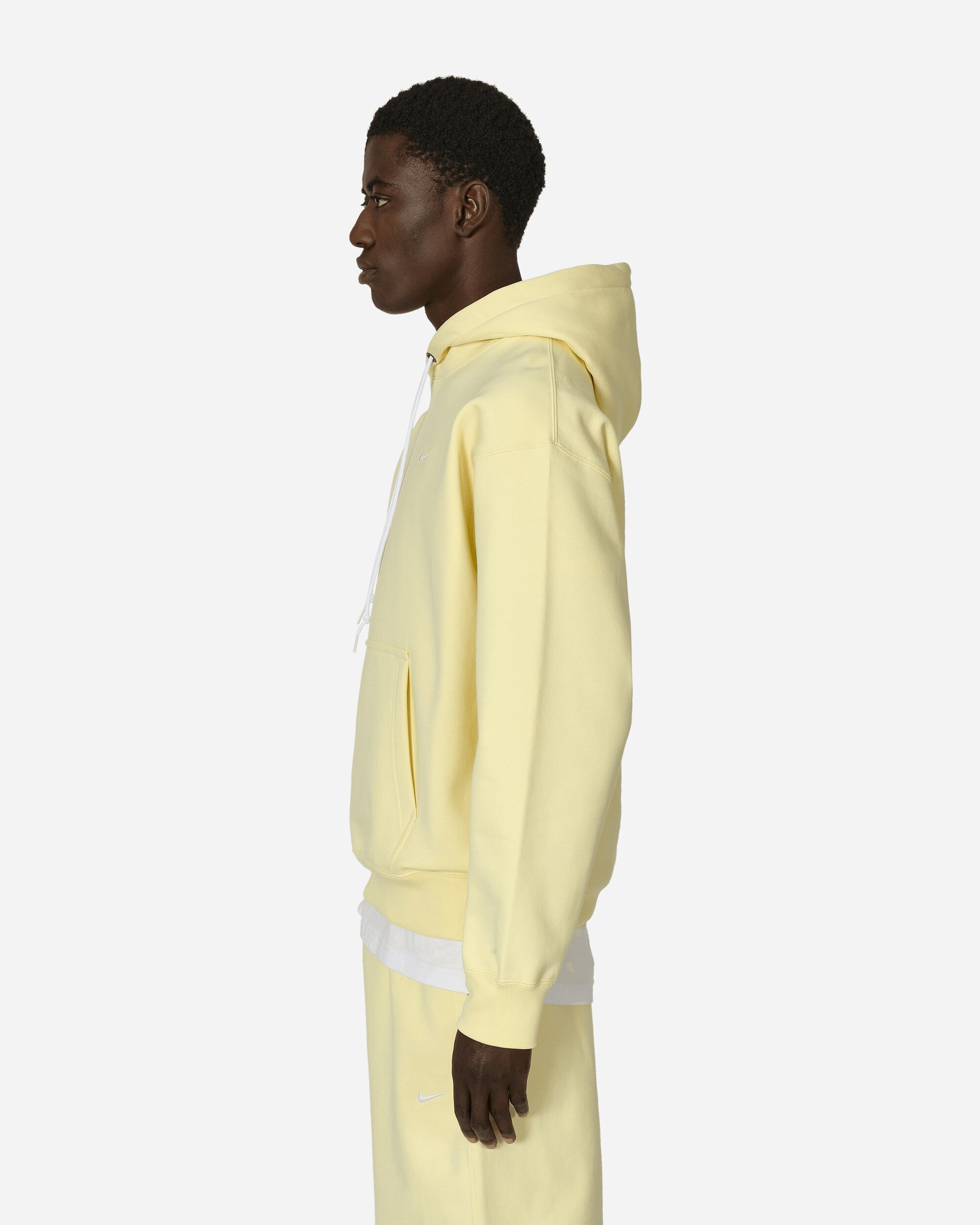 Nike M Nk Solo Swsh Flc Po Hoodie Alabaster/White Sweatshirts Hoodies DX1355-744