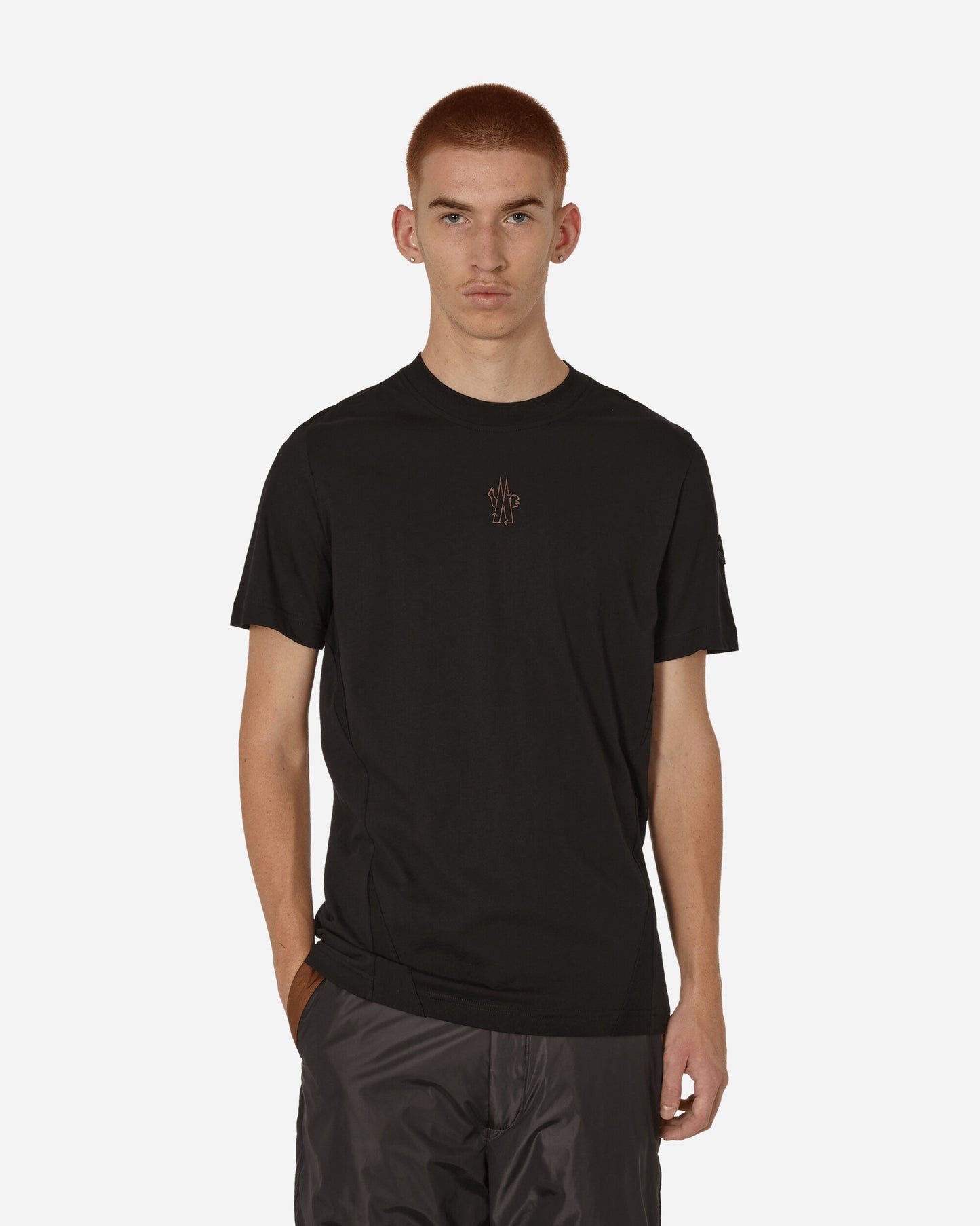 Moncler T-Shirt Black T-Shirts Shortsleeve 8C0005589A17 999